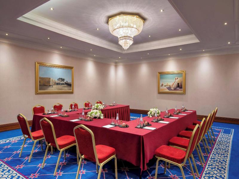 Sheraton Grand Doha Resort & Convention Hotel image