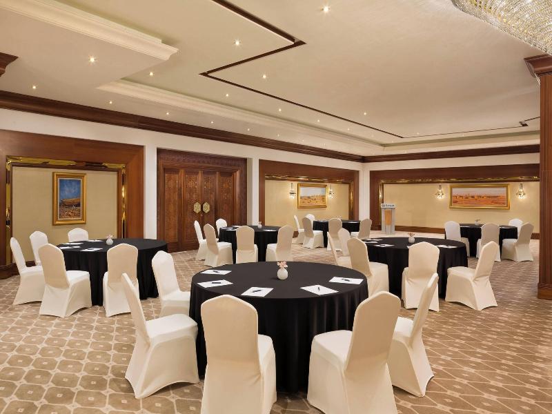 Sheraton Grand Doha Resort & Convention Hotel image