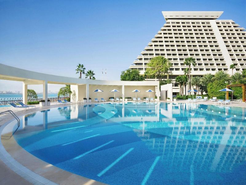 Sheraton Grand Doha Resort & Convention Hotel image