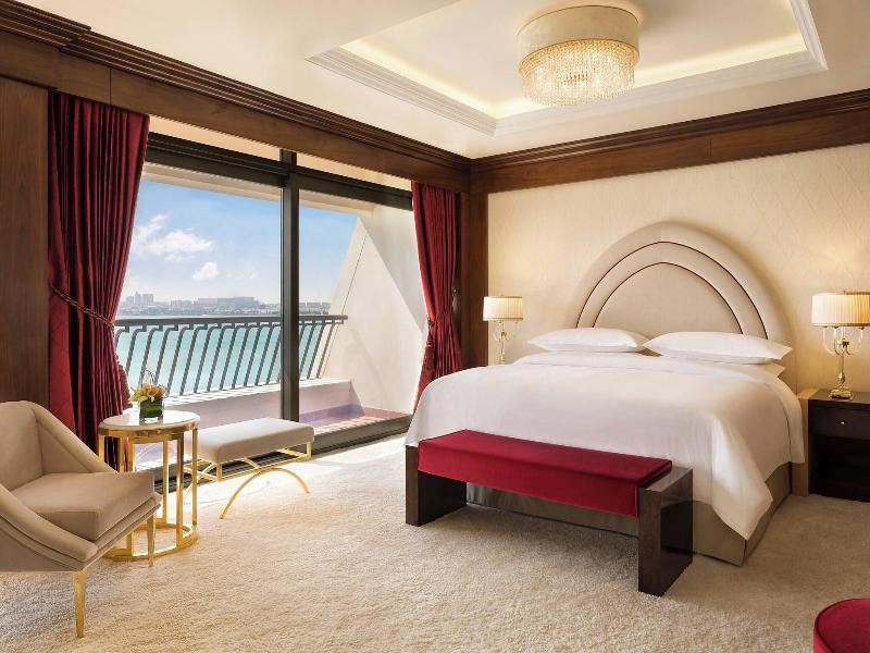 Sheraton Grand Doha Resort & Convention Hotel image