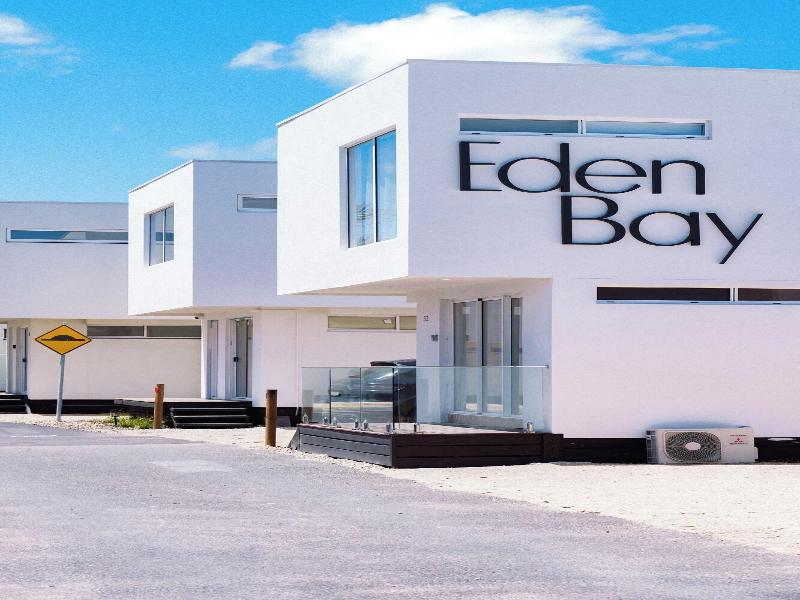Peninsula Beachside Accommodation image
