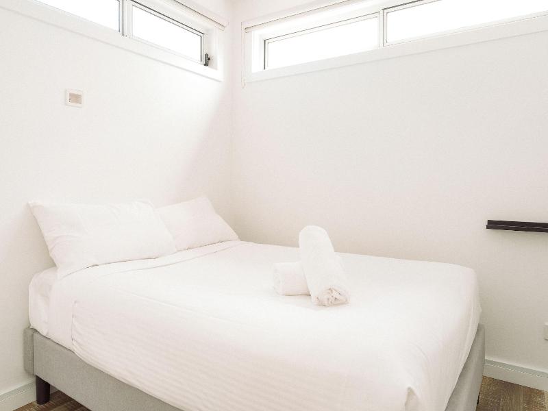 Peninsula Beachside Accommodation image
