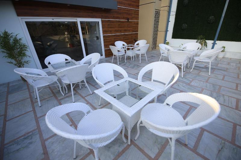 Hotel Mahadev Rishikesh image