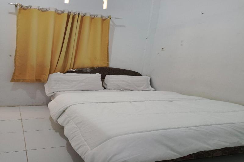 Spot On 93375 Elang Homestay image