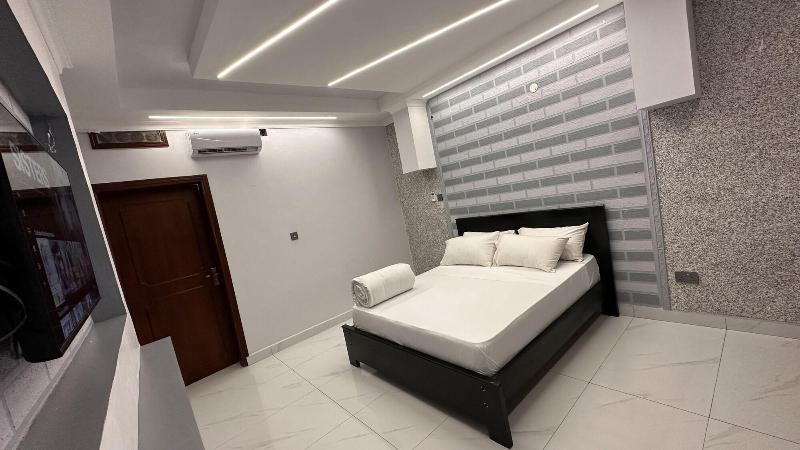 Kisa Apartments 4
