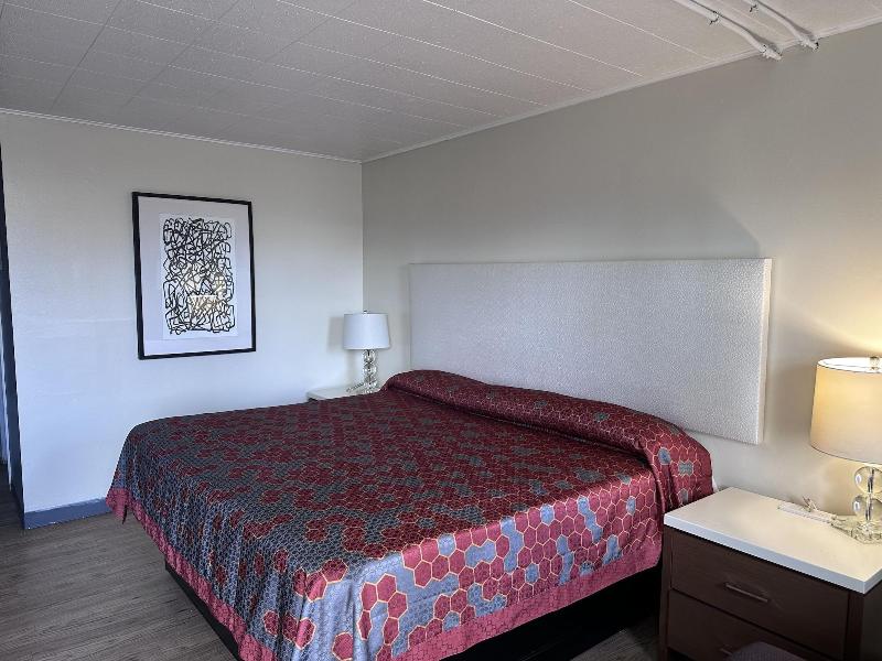 Capital O Elite Inn & Suites South Holland I 94 image