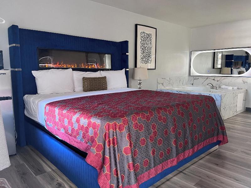 Capital O Elite Inn & Suites South Holland I 94 image