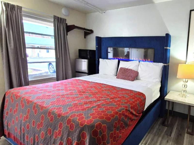 Capital O Elite Inn & Suites South Holland I 94 image