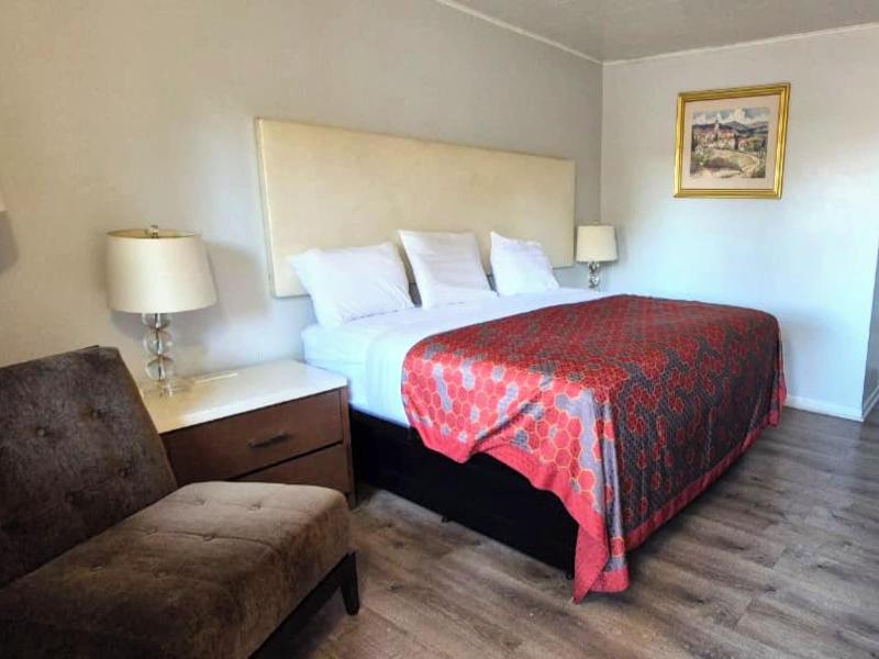 Capital O Elite Inn & Suites South Holland I 94 image