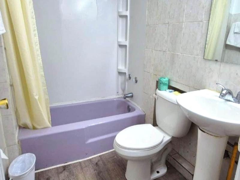 Capital O Elite Inn & Suites South Holland I 94 image