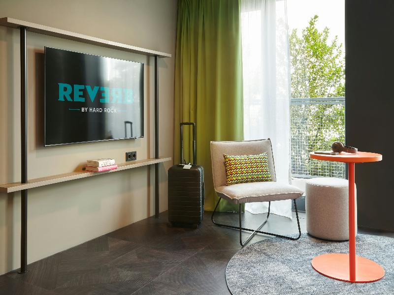 REVERB by Hard Rock Hamburg image