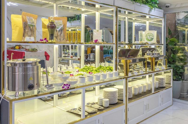 Tiffany Hotel Restaurant image