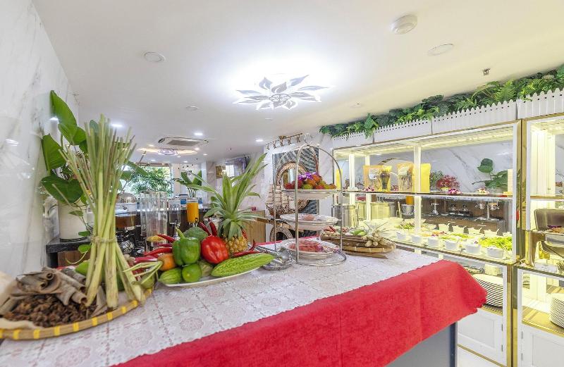 Tiffany Hotel Restaurant image