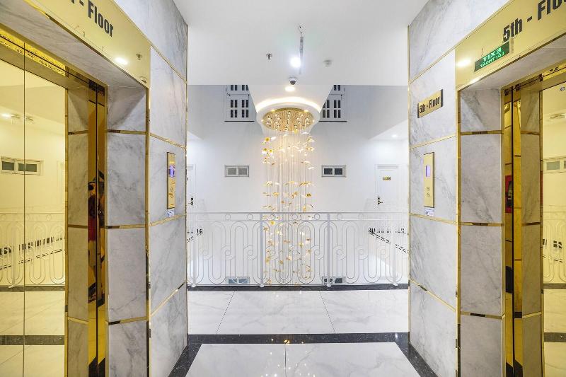 Tiffany Hotel Restaurant image