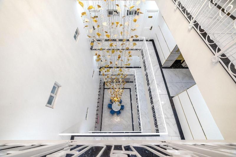 Tiffany Hotel Restaurant image