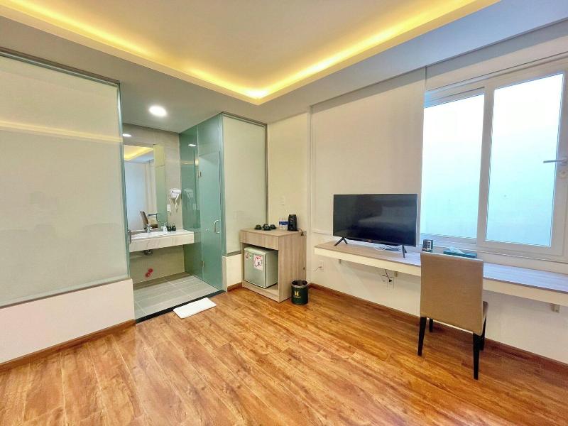 The Mansion Hotel Bien Hoa image