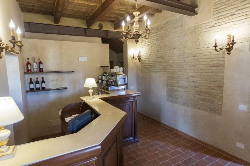 Locanda Di Montegiove image