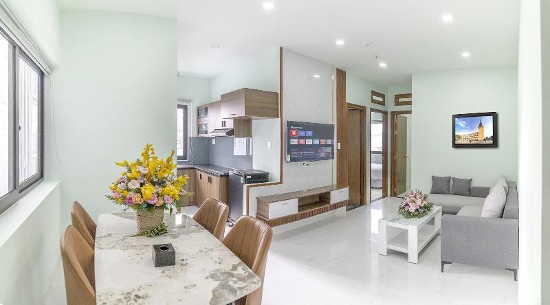 Happy Hotel Apartment image