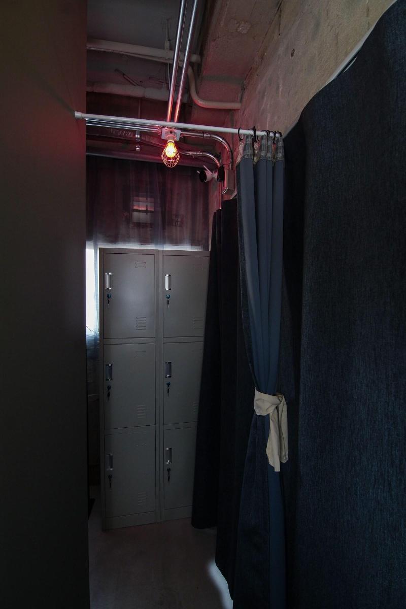 Red Submarine Hostel image