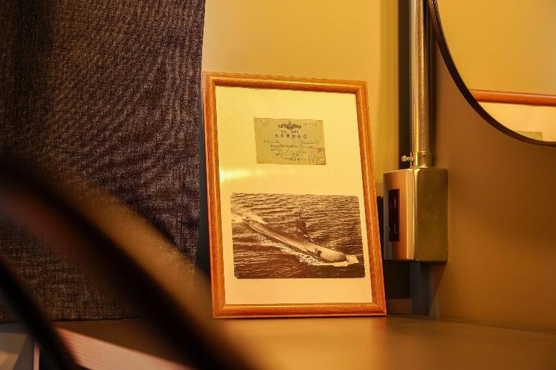 Red Submarine Hostel image