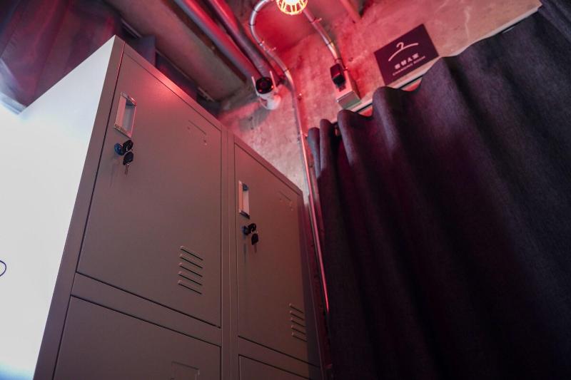 Red Submarine Hostel image