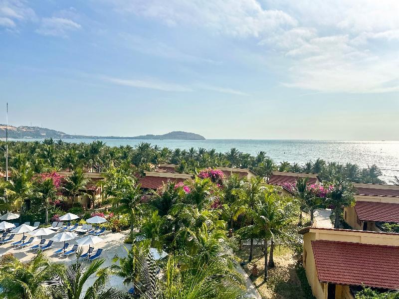 Pandanus Resort image