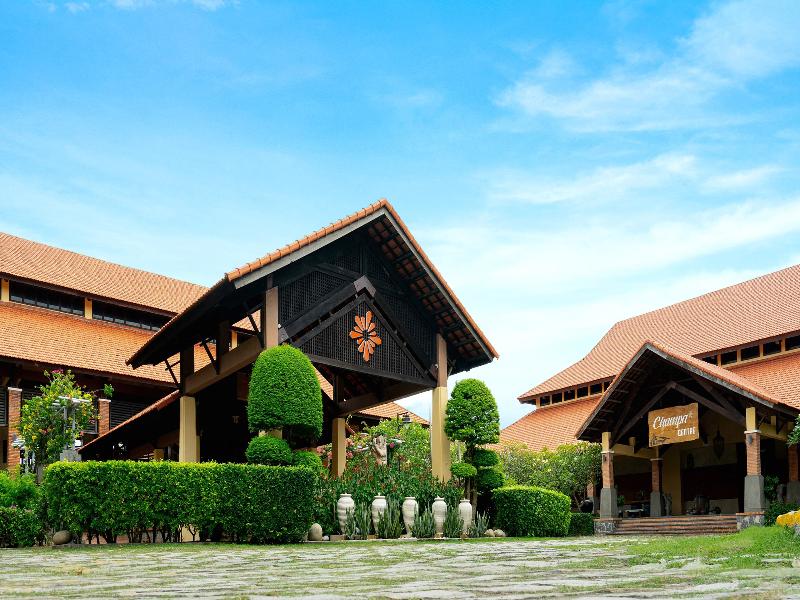 Pandanus Resort image