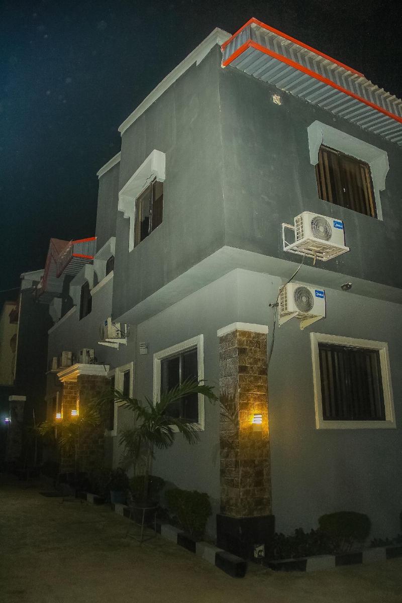Morada Hotels image