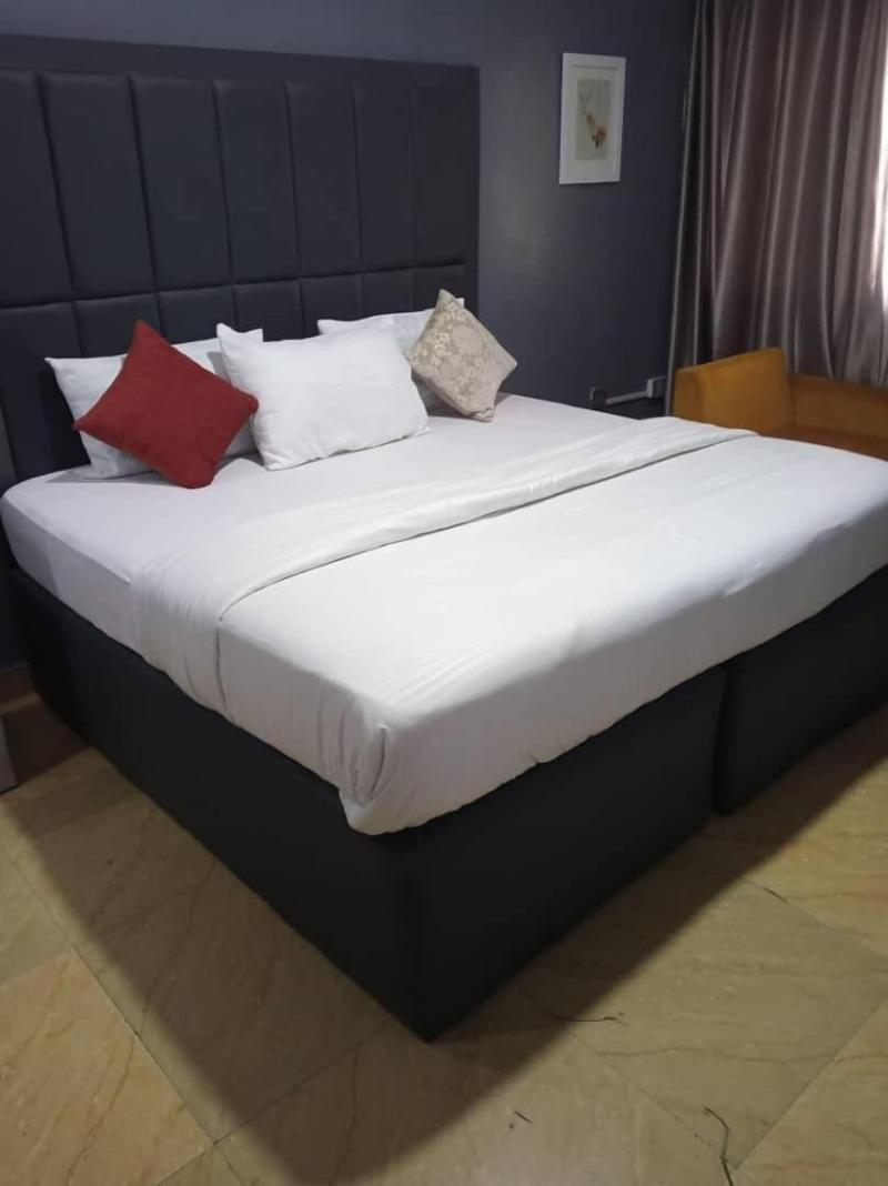 Morada Hotels image