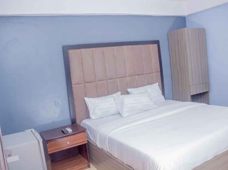 Morada Hotels image