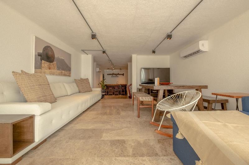 Casa Griega By Wynwood House image