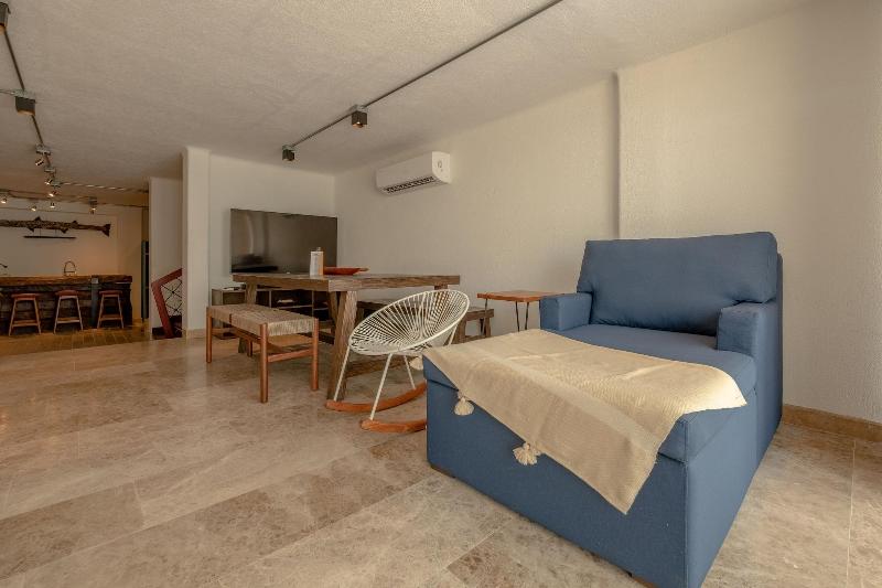 Casa Griega By Wynwood House image