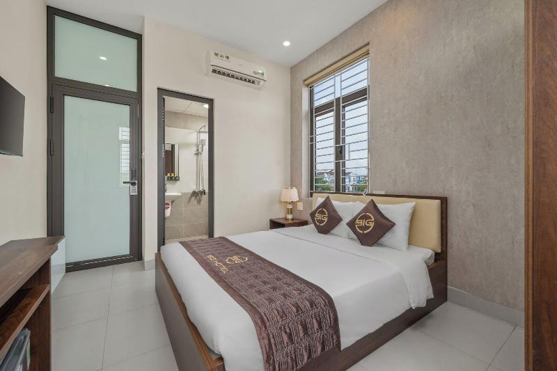 Big Hotel image