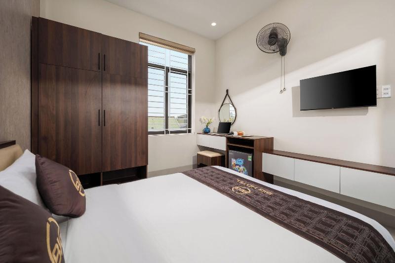 Big Hotel image