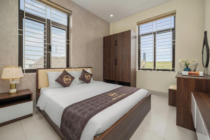 Big Hotel image
