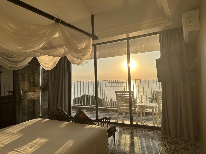 The Palmy Luxury Beach Phu Quoc image