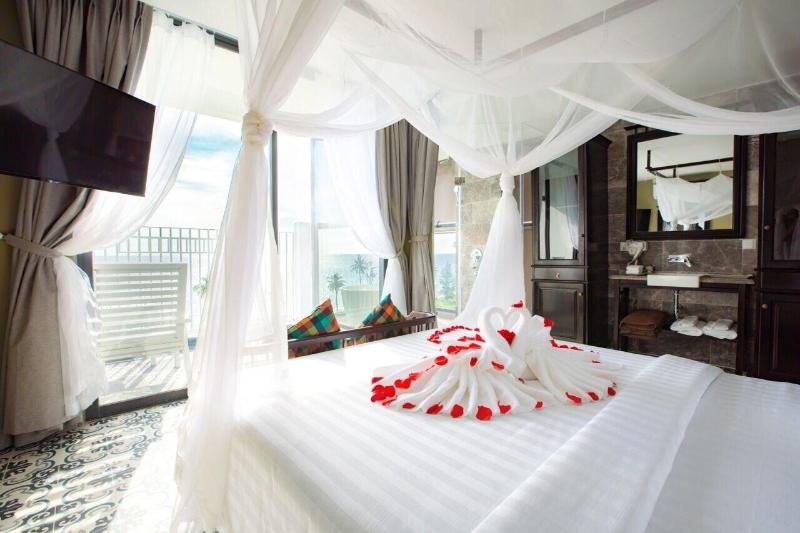The Palmy Luxury Beach Phu Quoc image