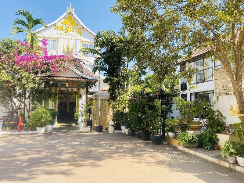 Ananphada Boutique image