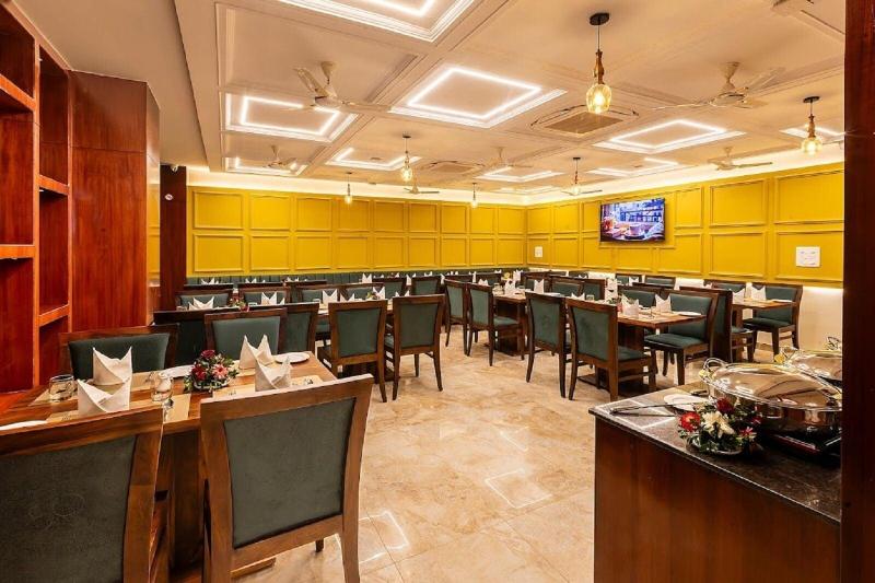 Five Elements Hotels Mertiya Residency image
