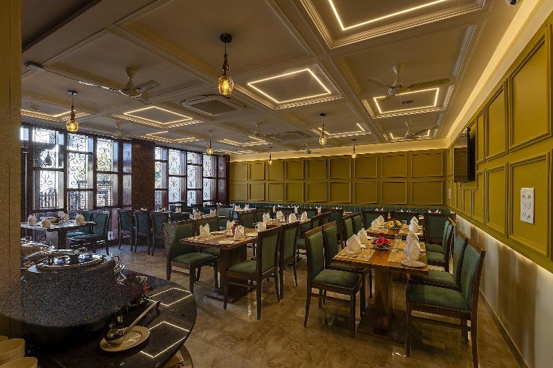 Five Elements Hotels Mertiya Residency image