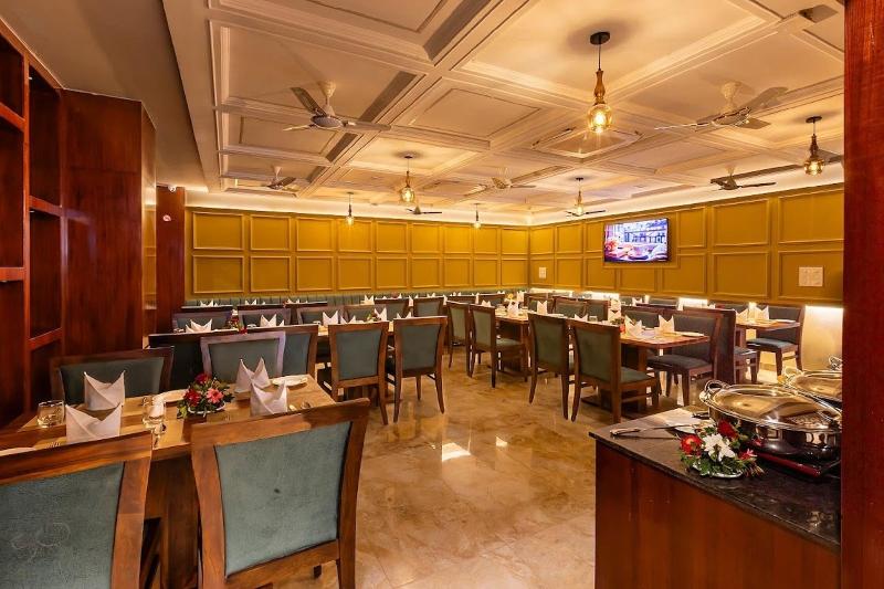 Five Elements Hotels Mertiya Residency image