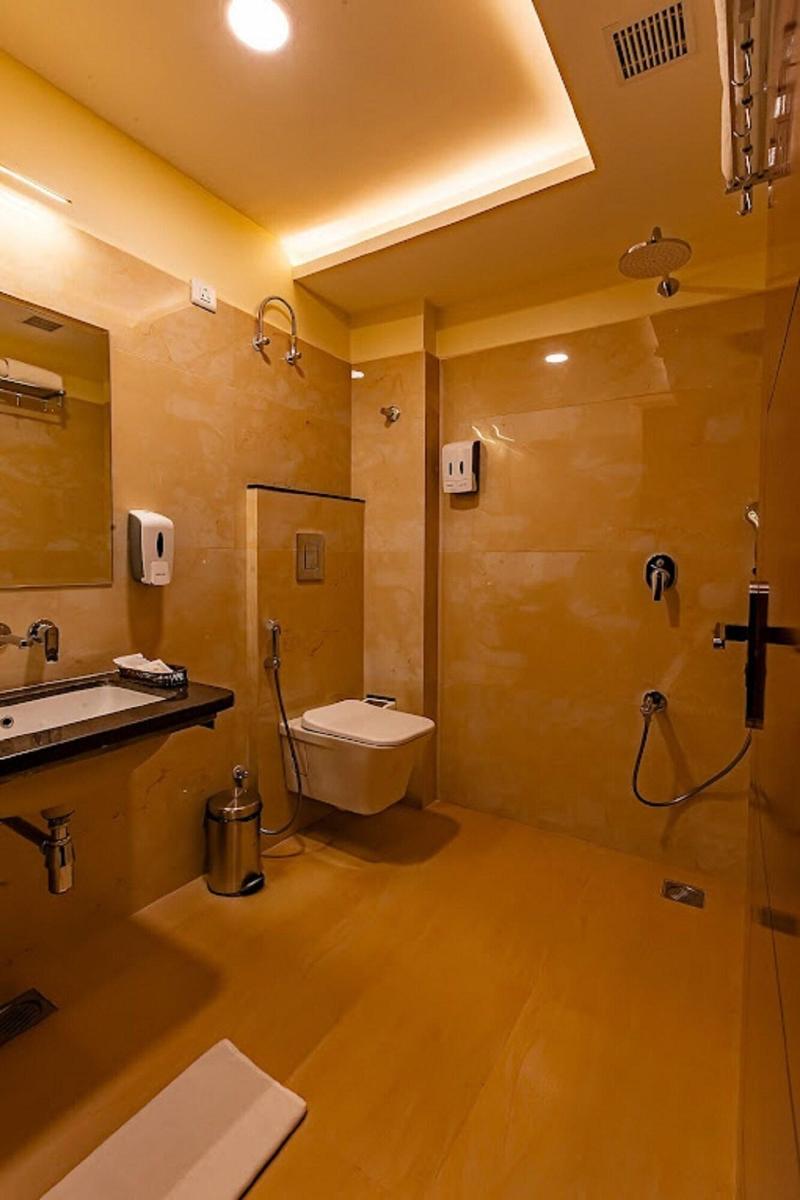 Five Elements Hotels Mertiya Residency image