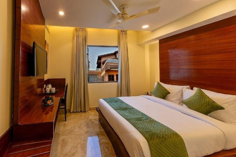 Five Elements Hotels Mertiya Residency image