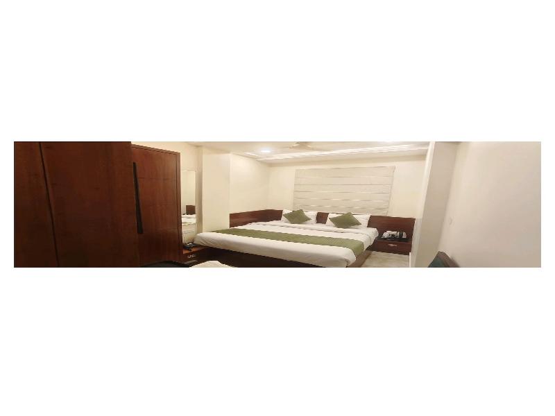 Five Elements Hotels Mertiya Residency image