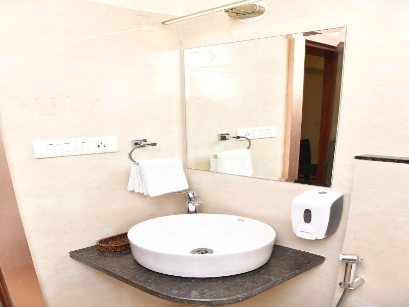 Five Elements Hotels Mertiya Residency image