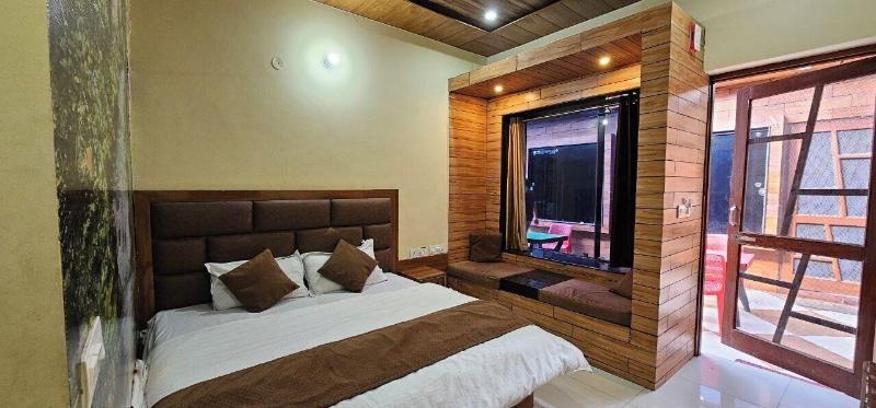 Casa De Mussoorie image