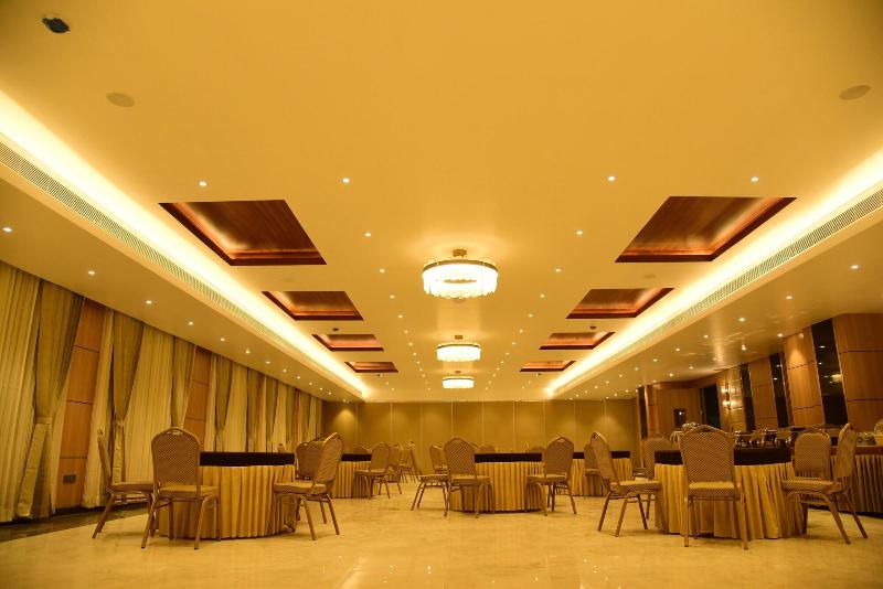 Hotel Grand Serene Mysore image