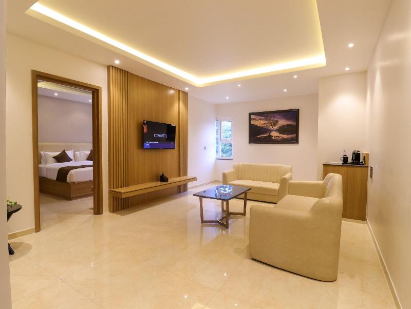 Hotel Grand Serene Mysore image