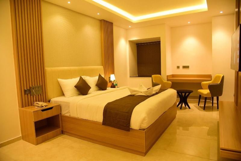 Hotel Grand Serene Mysore image