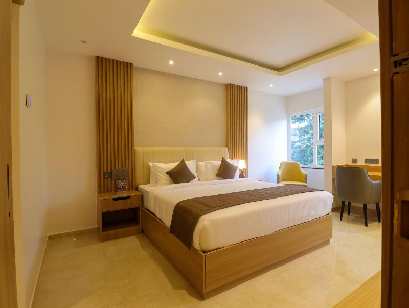 Hotel Grand Serene Mysore image